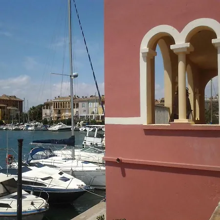 Valencia, Ideally Located 3bed-2bath Apart.few Mints Walk From Beach,pool,shop. * Port Saplaya