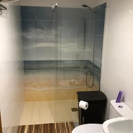 Valencia, Ideally Located 3bed-2bath Mints Walk From Beach,pool,shop * פורט ספלאיה