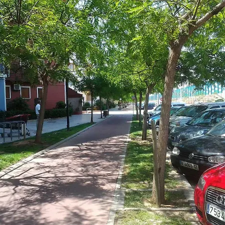 דירה Valencia, Ideally Located 3bed-2bath Mints Walk From Beach,pool,shop *